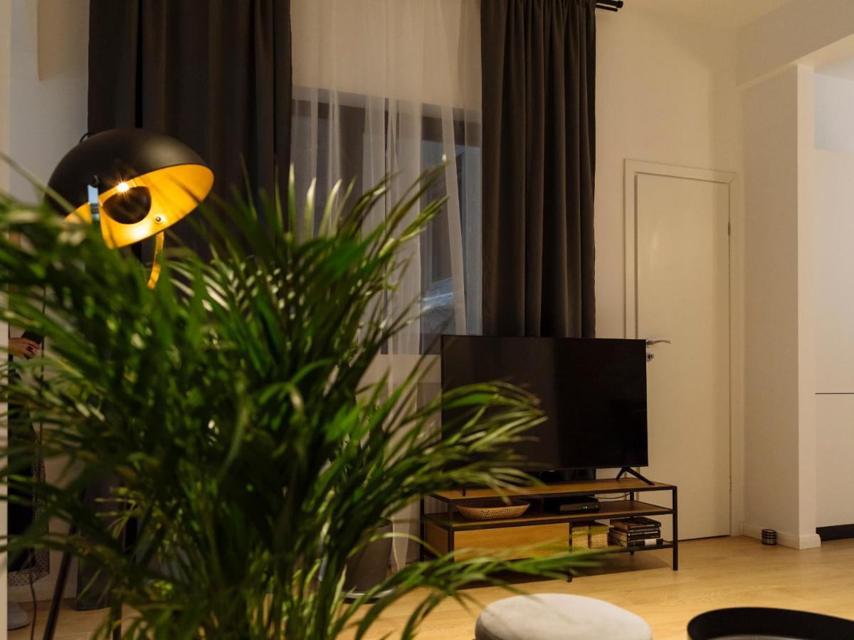 Bright 3Br Flat - Top Location - Green View Balcony Bucarest Exterior foto