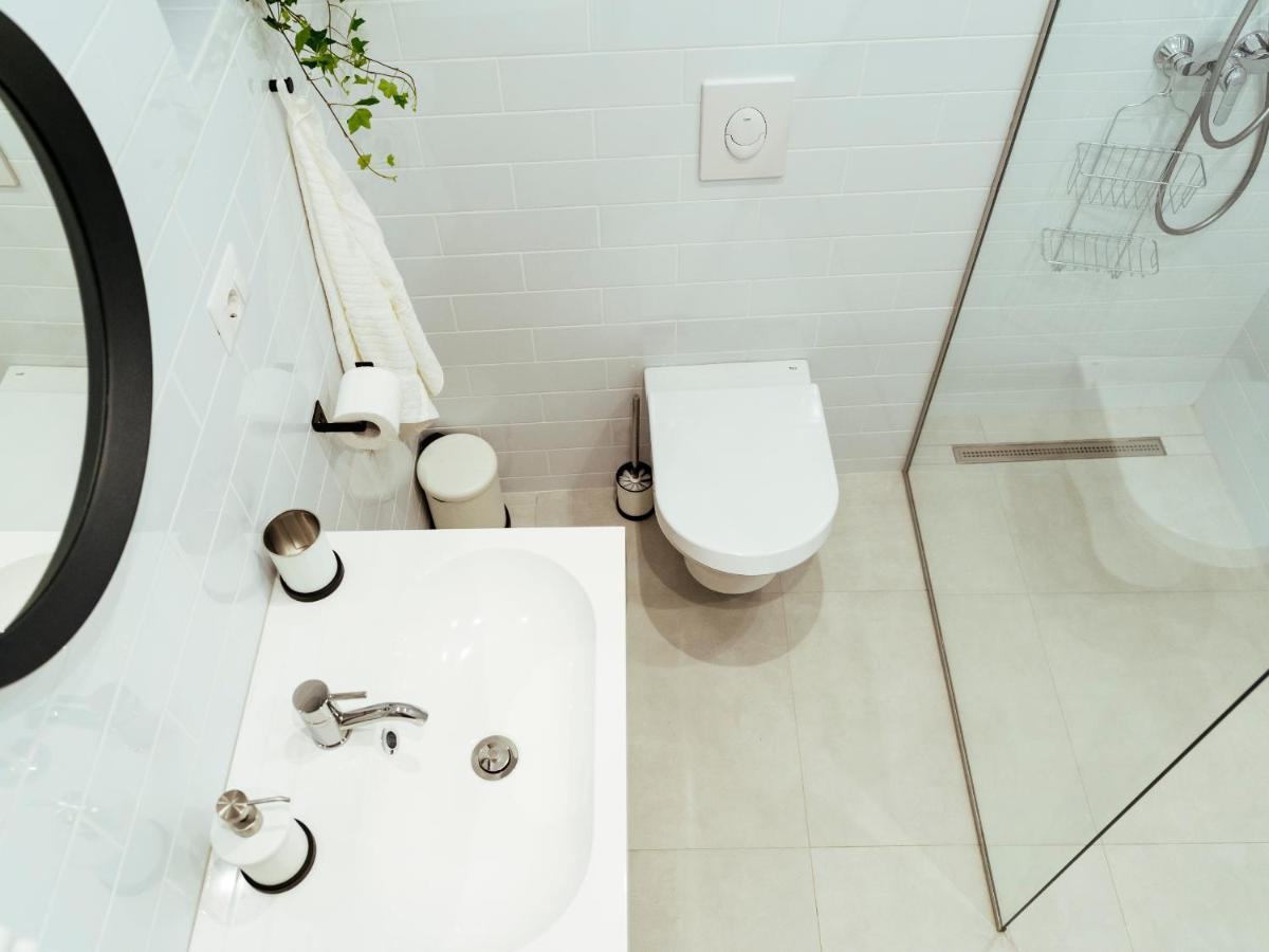 Bright 3Br Flat - Top Location - Green View Balcony Bucarest Exterior foto