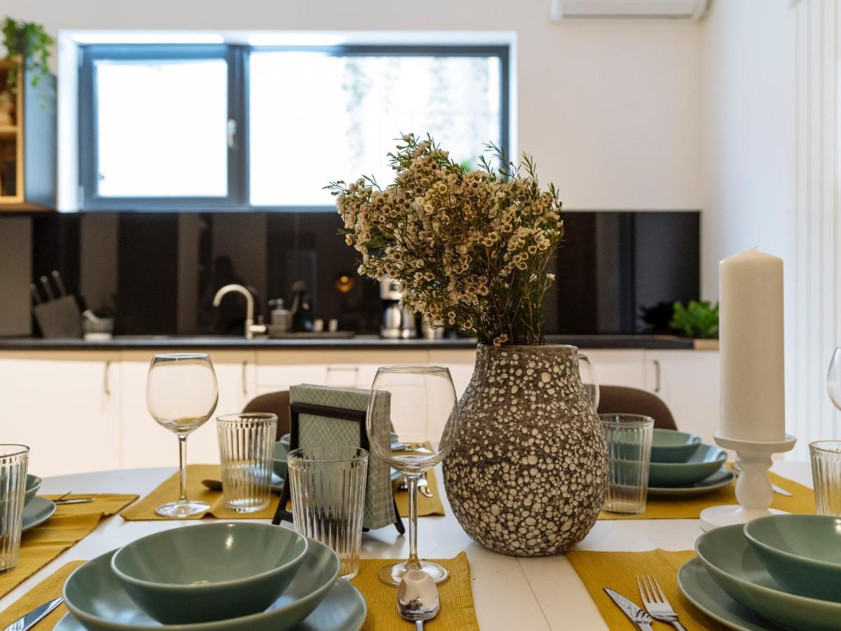 Bright 3Br Flat - Top Location - Green View Balcony Bucarest Exterior foto